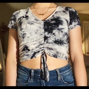 Gaze Crop Top